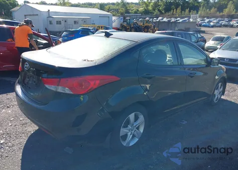 2013 Hyundai Elantra Gls from USA, damaged, VIN 5NPDH4AE0DH415176
